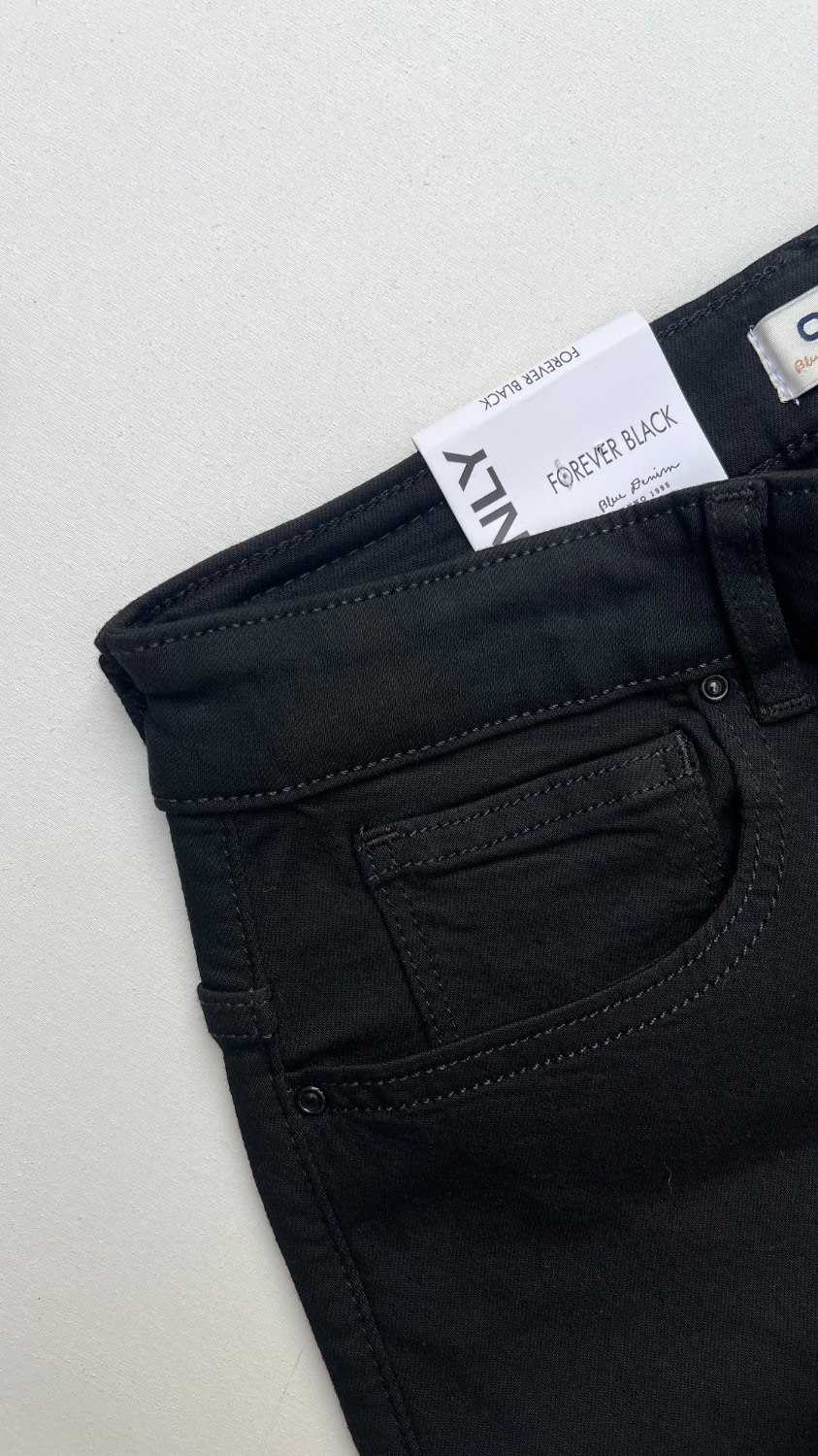 ONLY Collection — Fit Bag Leg Denim Jeans